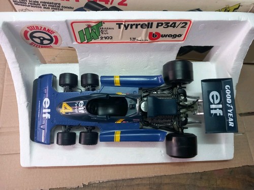 Burago tyrrell p34 2 - ,