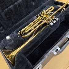 Tromba Yamaha YTR-2330 con boccaglio con custodia ottone dorato tromba Giappone usata