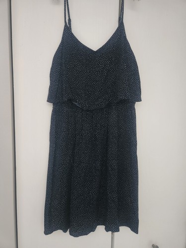 Divided ruffle tiered - divided,