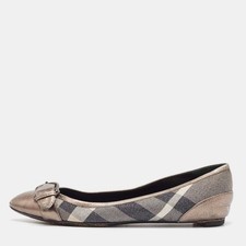 Ballerine Burberry in pelle
