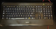 Logitech K800 Tastiera