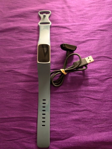 Fitbit charge - charge, 5