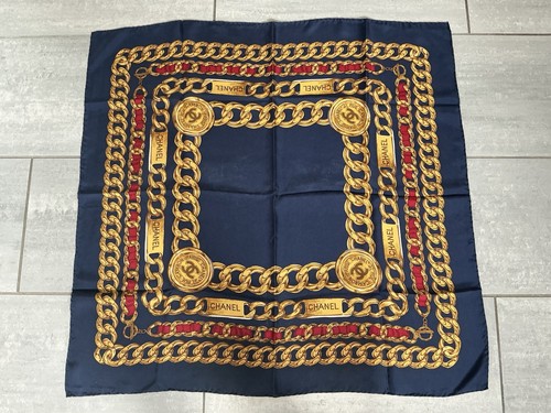 Intemporel foulard chanel - foulard,