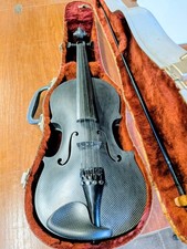 Violino In Fibra Di Carbonio