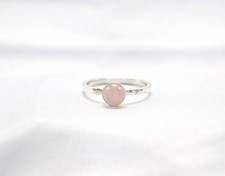 Anello Martellato Rosa Qtz • Anello Minimalista • Anello Impilabile • Regalo per Lei • Daint