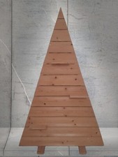 Magia Natalizia, Elegante Albero di Natale in Legno, Eco-Sostenibile.