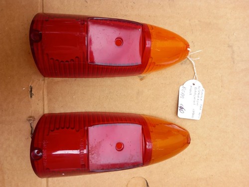 Coppia plastica fanale - plastica,