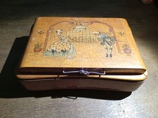 ANTICO PORTA OGGETTI SPECCHIO CARILLON IN LEGNO PITTURATO E FATTO A MANO '900