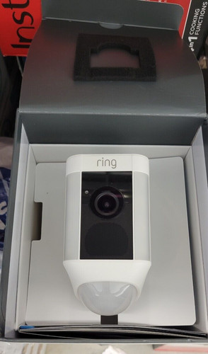 Ring spotlight cam plug - ring,