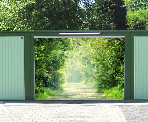Murales porta garage foresta
