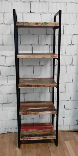 Libreria stile industriale