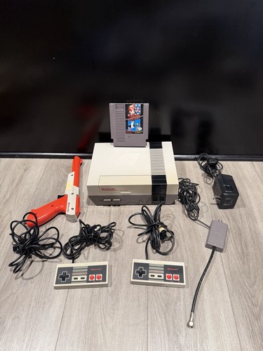 Nintendo nes 001 1985 - nes-001,