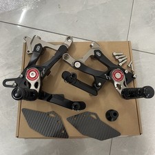 Kit pedaliera poggiapiedi