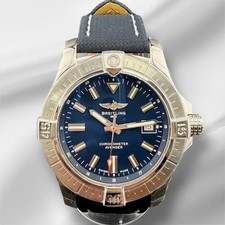 Breitling 43mm Avenger Blu