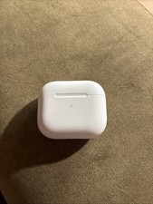 Apple AirPods 4 (no cancellazione del rumore) case