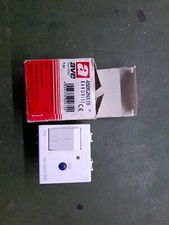 Ave Banquise Interruttore