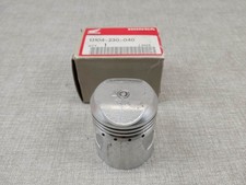 Un piston cote +0.75mm CB125