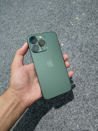 Iphone pro max - 13,