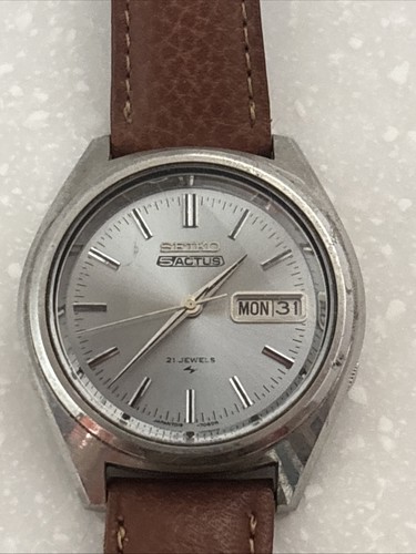 Seiko five - seiko, actus