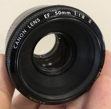 Canon EF 50mm f/1.8 II