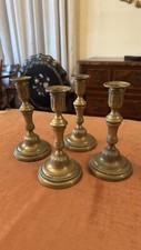 Antichi Candelabri in Ottone – Set di 4 – XIX Secolo