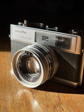 Minolta Hi-Matic 9 fotocamera