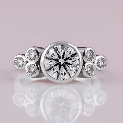 Anello solitario con - , diamanti