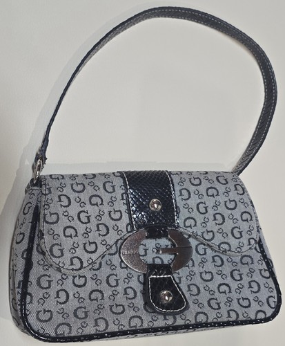 Guess vintage baguette bag - vintage,