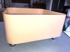 KARTELL : FIORIERA PORTAVASI CONTENITORE ART.4682-DESIGNER ANNA CASTELLI