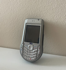 CELLULARE NOKIA 6630 GRIGIO CON CARICABATTERIA (BATTERIA NON FUNZIONANTE)