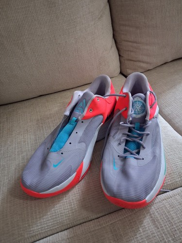 Nike zoom freak 4 - 🏀,
