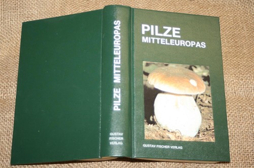 Libro specialistico fungologia
