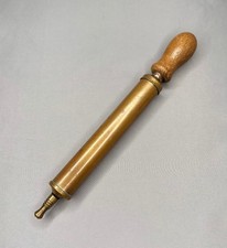 Pompa ad aria manuale vintage