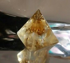 Piramide 4 lati ORGONITE 3 CHAKRA QUARZO CITRINO Energia orgone tower buster