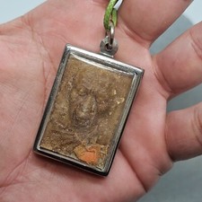 Autentico amuleto buddista