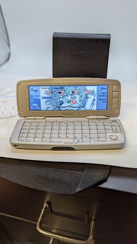 Nokia 9300 9300i - 10, 9300/9300i