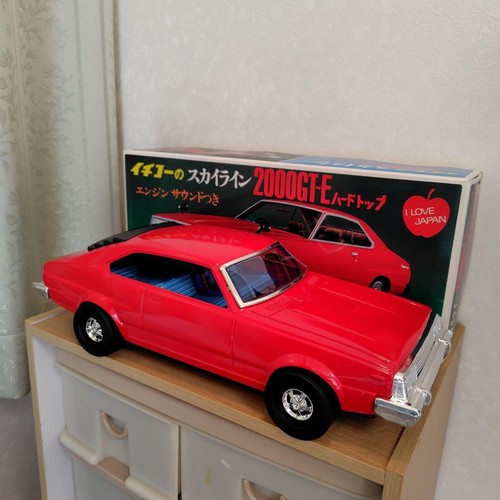 Ichiko vintage tin toy - ichiko,