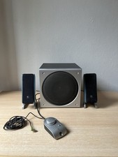 Sistema di altoparlanti per computer Logitech Z3 2.1 con subwoofer