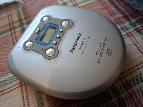 Lettore portatile vintage - lettore, cd