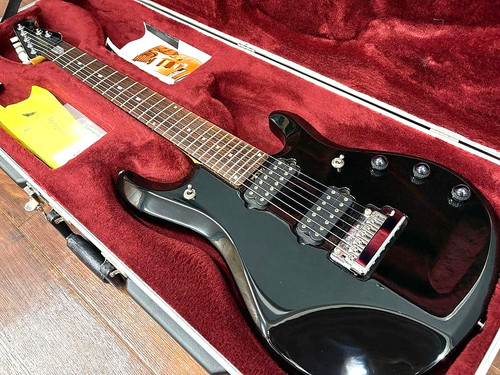 Ernie ball music man - ernie,