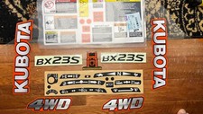 *Kit decalcomanie trattore BX