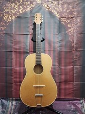 Vecchia chitarra vintage