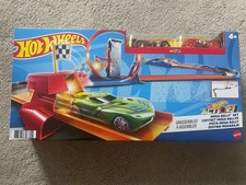 BNHot Wheels Mega Rally Track