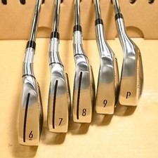 TaylorMade Qi Set di ferri