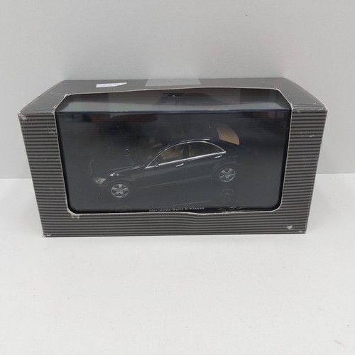 Autoart 696 2222 - 1/43,