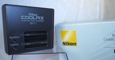 Accessori Nikon, MH7 Kit / Carica Batterie Stilo