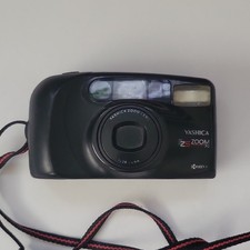 Yashica EZS Zoom 70 35mm Point
