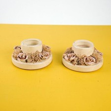 coppia di porta candele vintage con rose in ceramica