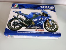 Italeri model kit Yamaha YZR