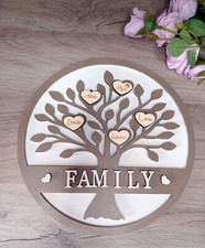 Albero della vita in legno personalizzato con nomi della famiglia incisi